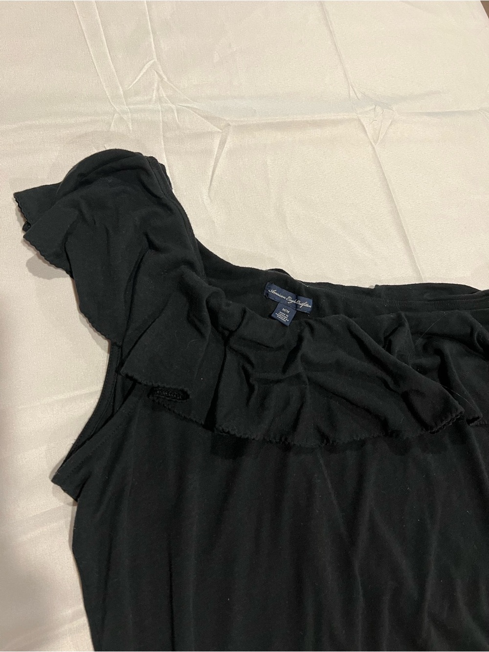 American Eagle Outfitters Black One-Shoulder Ruffle Top - Picture 2 of 5